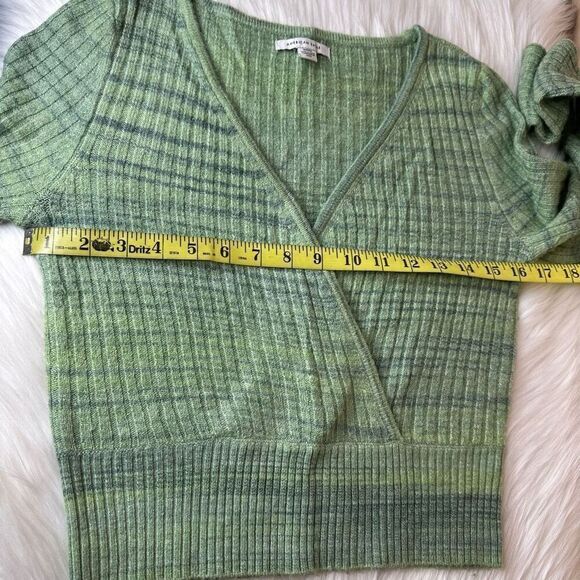 AE American Eagle Wrap Front Sweater Copped Green Size Medium - Picture 7 of 12